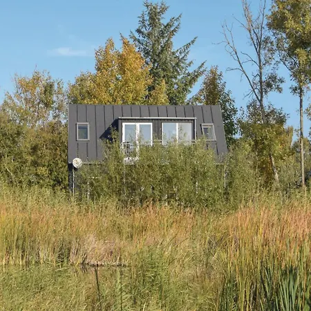 Three-bedroom Holiday In Feriehus *